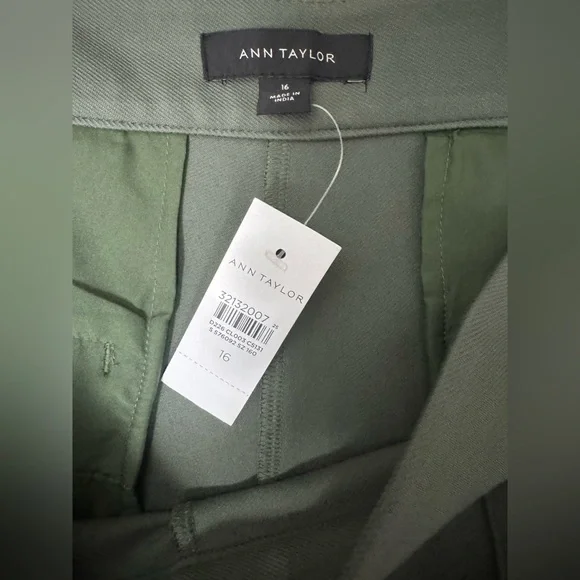 NWT Ann Taylor Sage Green Knit Wide Leg Crop Pants Trousers 16 - Picture 3 of 8